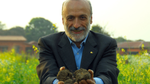 1441276021-carlo-petrini