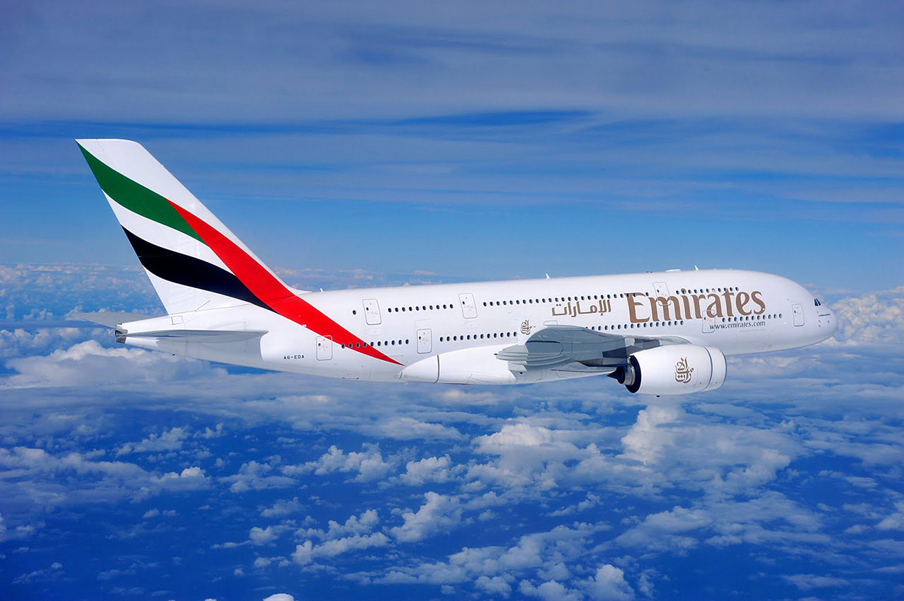 air-to-air-emirates-a380-aircraft-706137