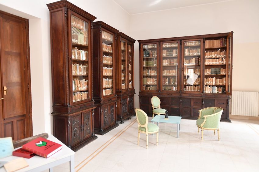 sala-biblioteca-antonio-renda-taurianova