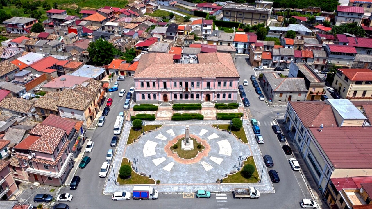 taurianova-municipio-foto-stella-scionti-lamorfalab