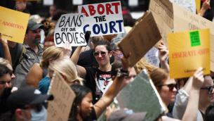 Aborto Usa, giudice della Lousiana blocca l'applocazione del divieto