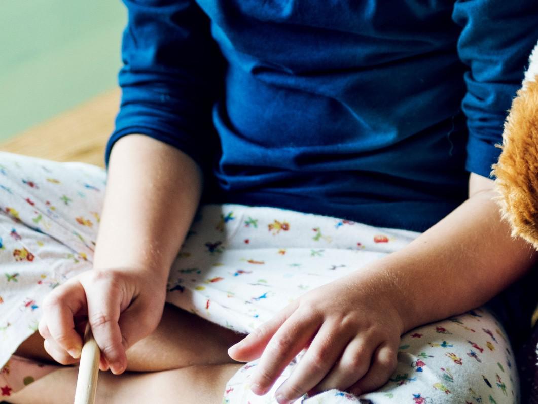 Abusi su bimbi all'asilo, maestro di religione condannato a 6 anni e 8 mesi