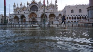 Acqua alta oggi a Venezia, previsto picco di marea a 110 centimetri