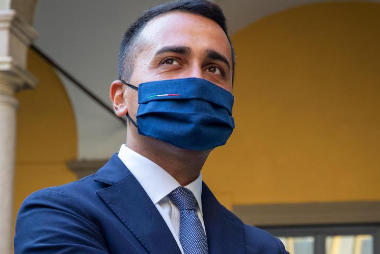 Afghanistan, Di Maio: "In prossimi giorni riapriamo ambasciata Kabul in Qatar"