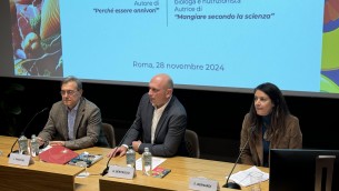 Alimentazione, veterinario Pascual: "Uomo onnivoro da 2,6 milioni di anni"