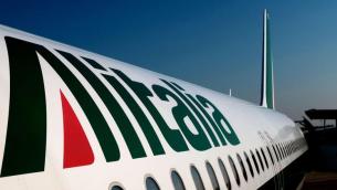 Alitalia, fonti: ok unanime Cdm a pagamento stipendi aprile