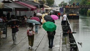 Allerta meteo arancione oggi, allarme nubifragi al Centro e al Sud