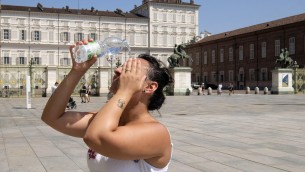 Ancora caldo sull'Italia, venerdì aumentano bollini rossi: allarme in 19 città