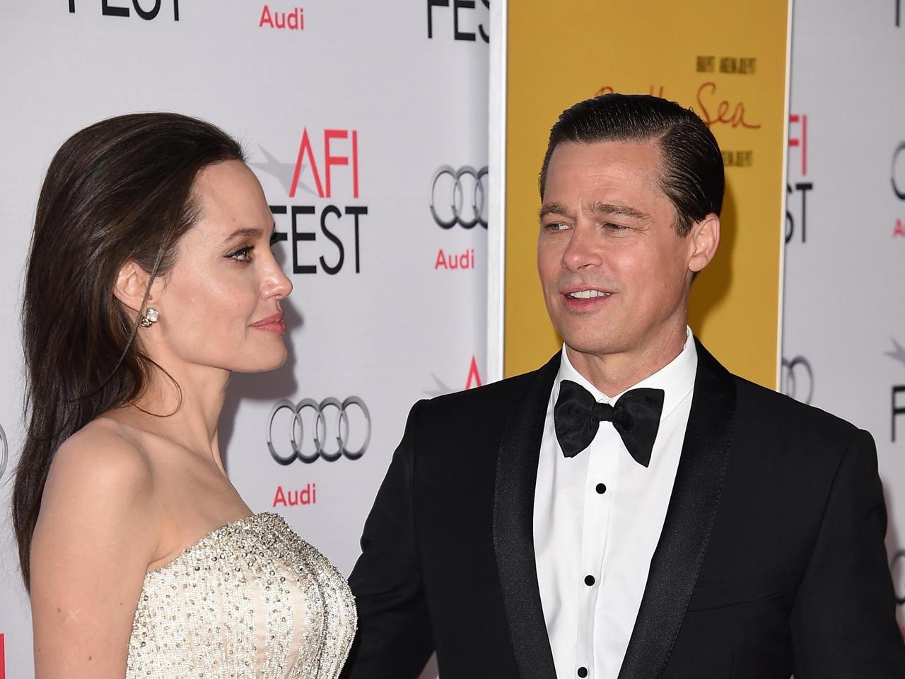 Angelina Jolie contro Brad Pitt: "Violento con me e con i bambini"