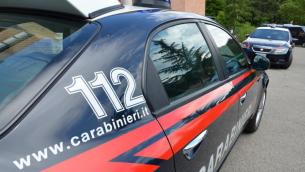 Anziano trovato morto in casa a Livorno, in manette l'ex badante e il compagno