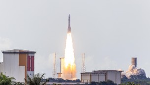 Ariane 6, partito il nuovo razzo europeo: sarà la chiave per lo Spazio