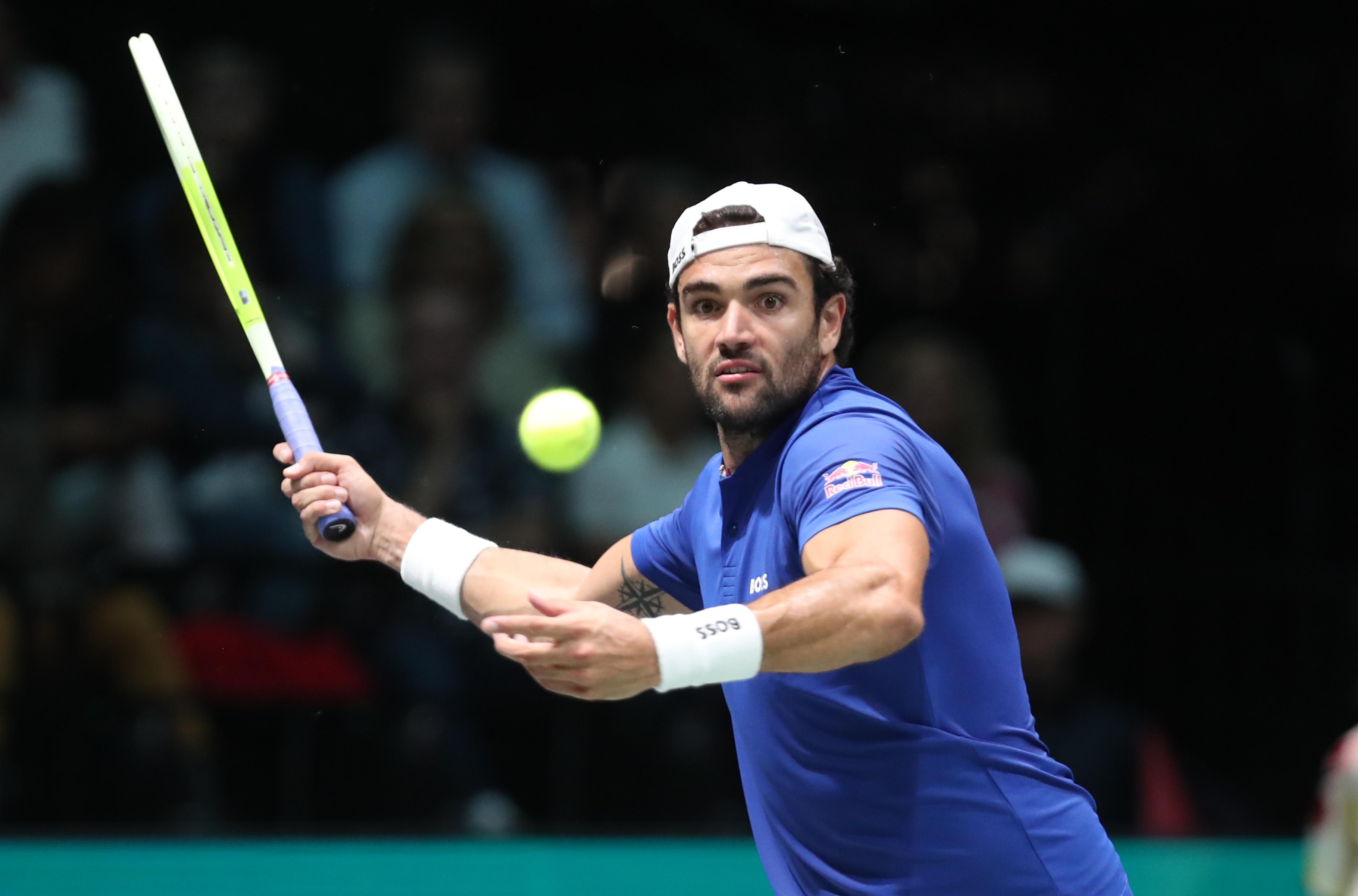 Atp Tokyo, Berrettini vince primo set con Fils ma poi si ritira