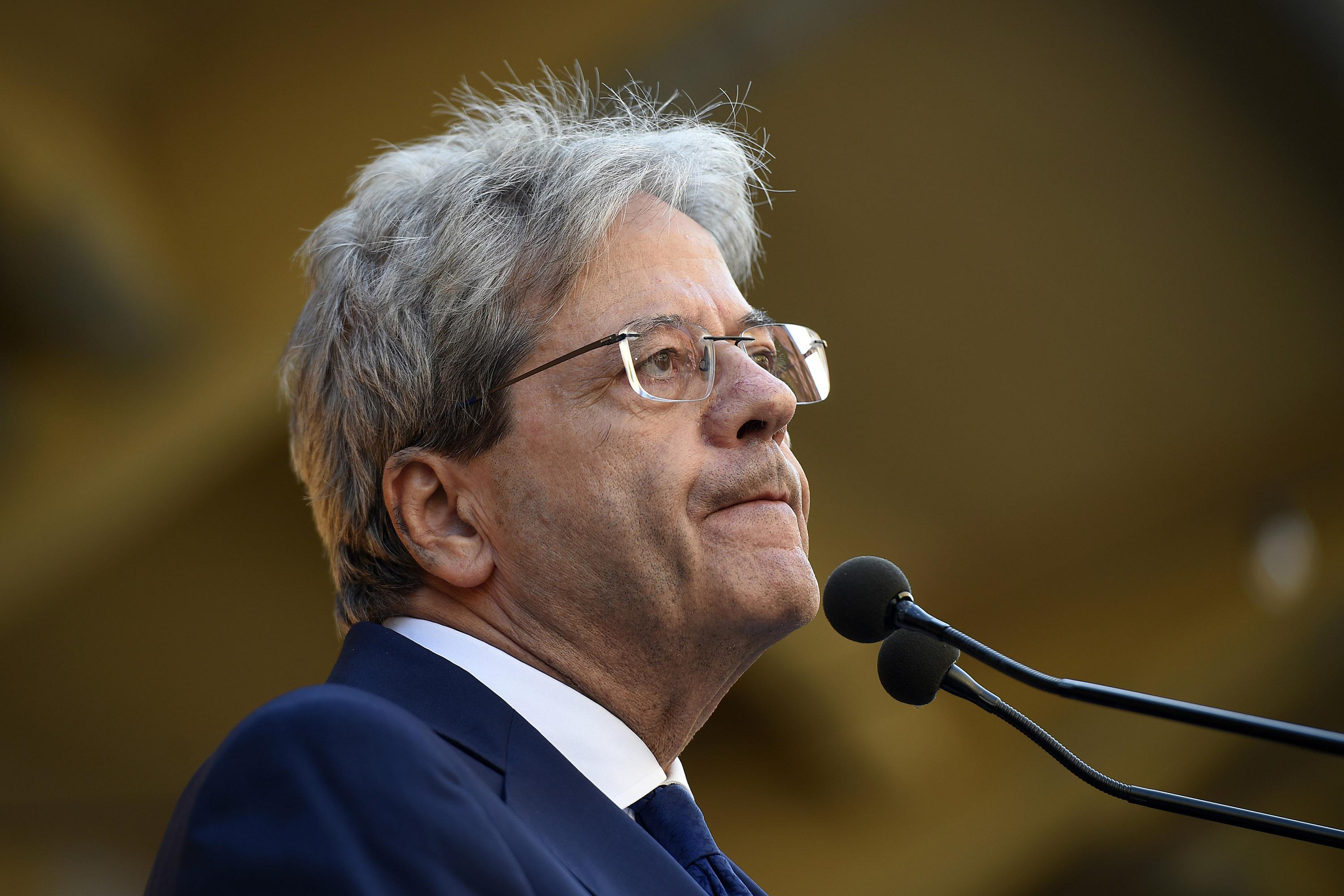 Attacco a Gentiloni, Commissione: "Non commentiamo, decisioni esecutivo collegiali"