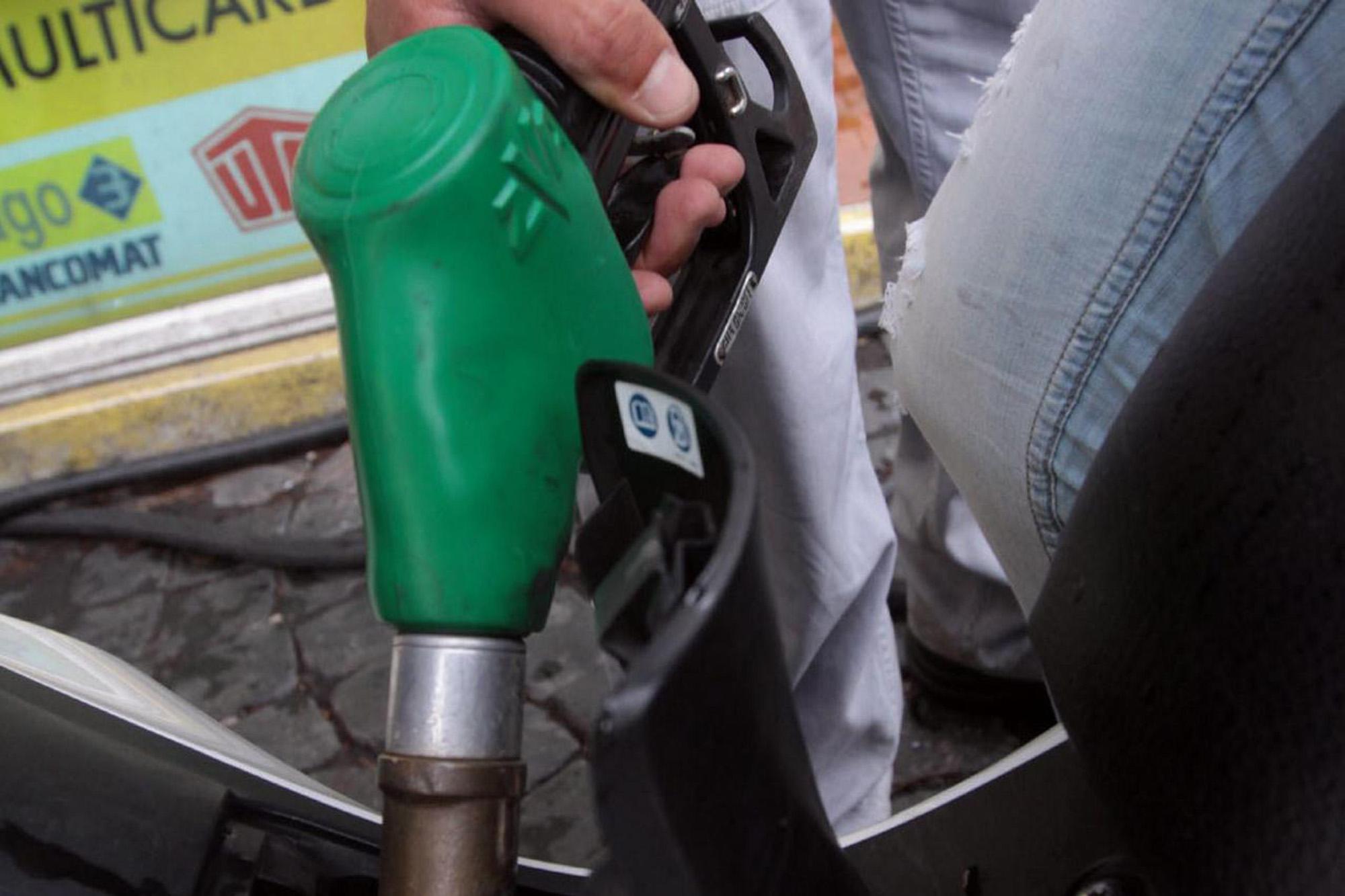 Benzina e diesel, prezzi: oggi nessun movimento