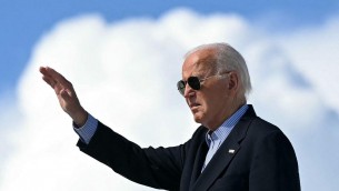 Biden, il medico ha visto neurologo esperto in Parkinson