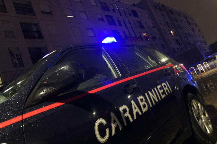 Bologna, 26enne ucciso in zona stazione ferroviaria: si cerca aggressore