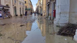 Bomba d'acqua con 400 mm di pioggia, 'alluvione-lampo' sulle Marche