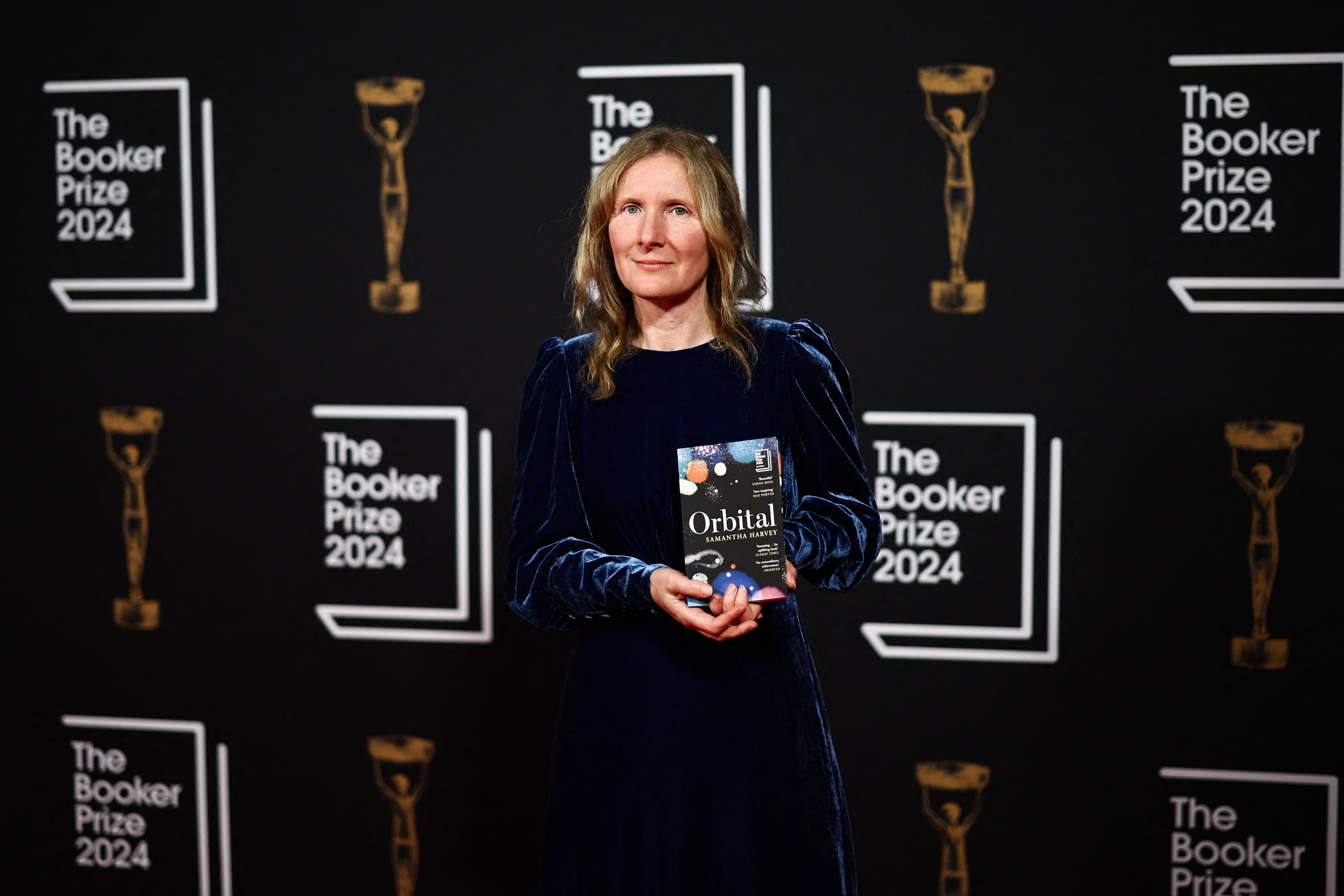 Booker Prize, Samantha Harvey vince con il romanzo 'Orbital'