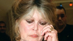 Brigitte Bardot sui social con le lacrime agli occhi: "Grazie a tutti"