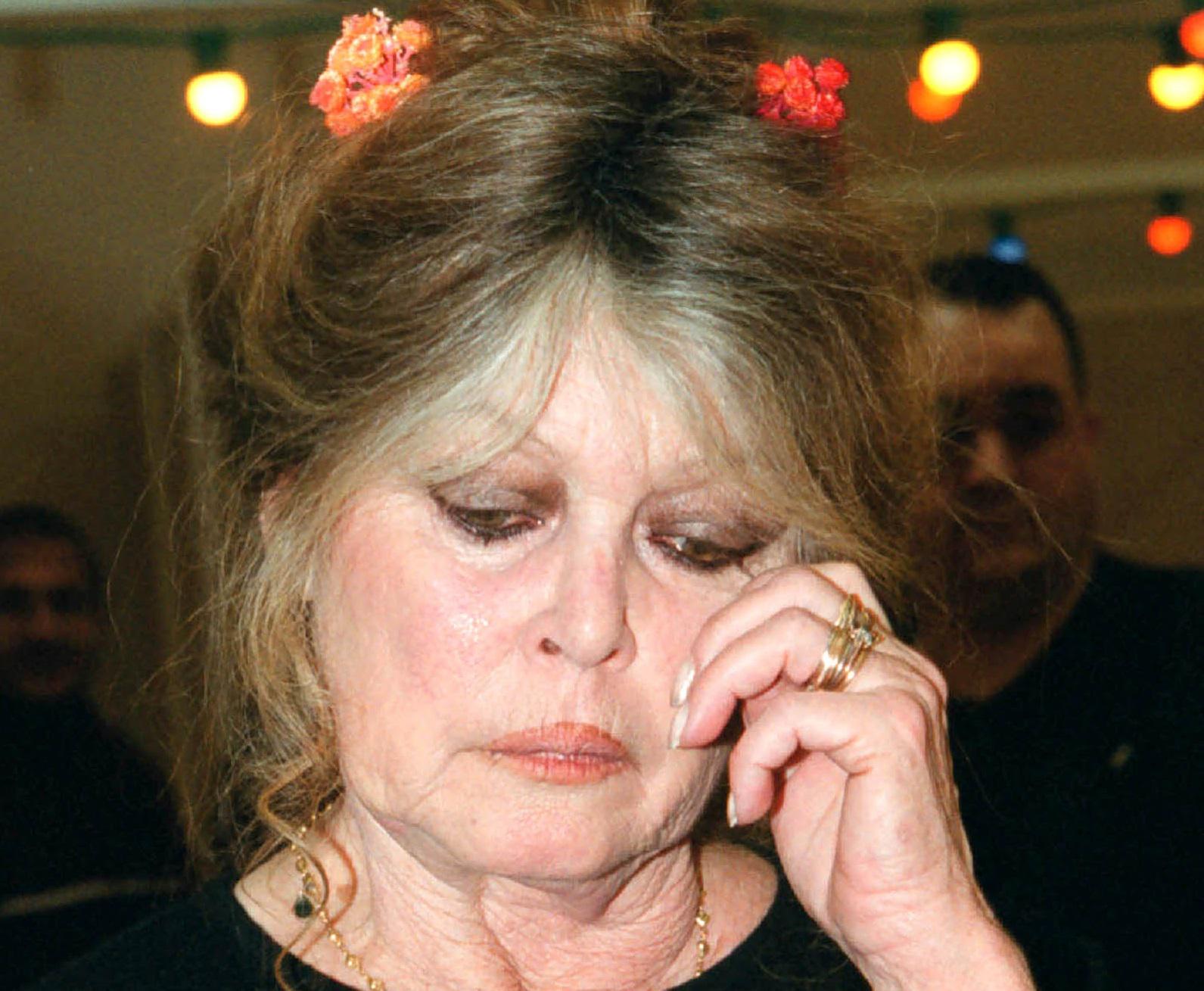 Brigitte Bardot sui social con le lacrime agli occhi: "Grazie a tutti"