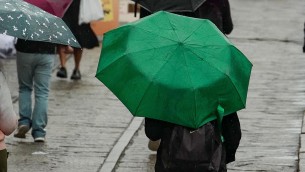 Caldo record al Sud, poi pioggia e fresco per tutti: le previsioni meteo