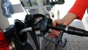 Carburanti, prezzi oggi benzina al ribasso