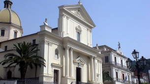 La Cattedrale di Lamezia Terme, dedicata ai SS. Pietro e Paolo