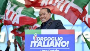 Centrodestra, Berlusconi lancia manifesto politico per partito unico