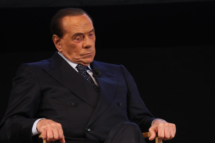 Centrodestra, Berlusconi: "Si vince solo uniti con candidati moderati"