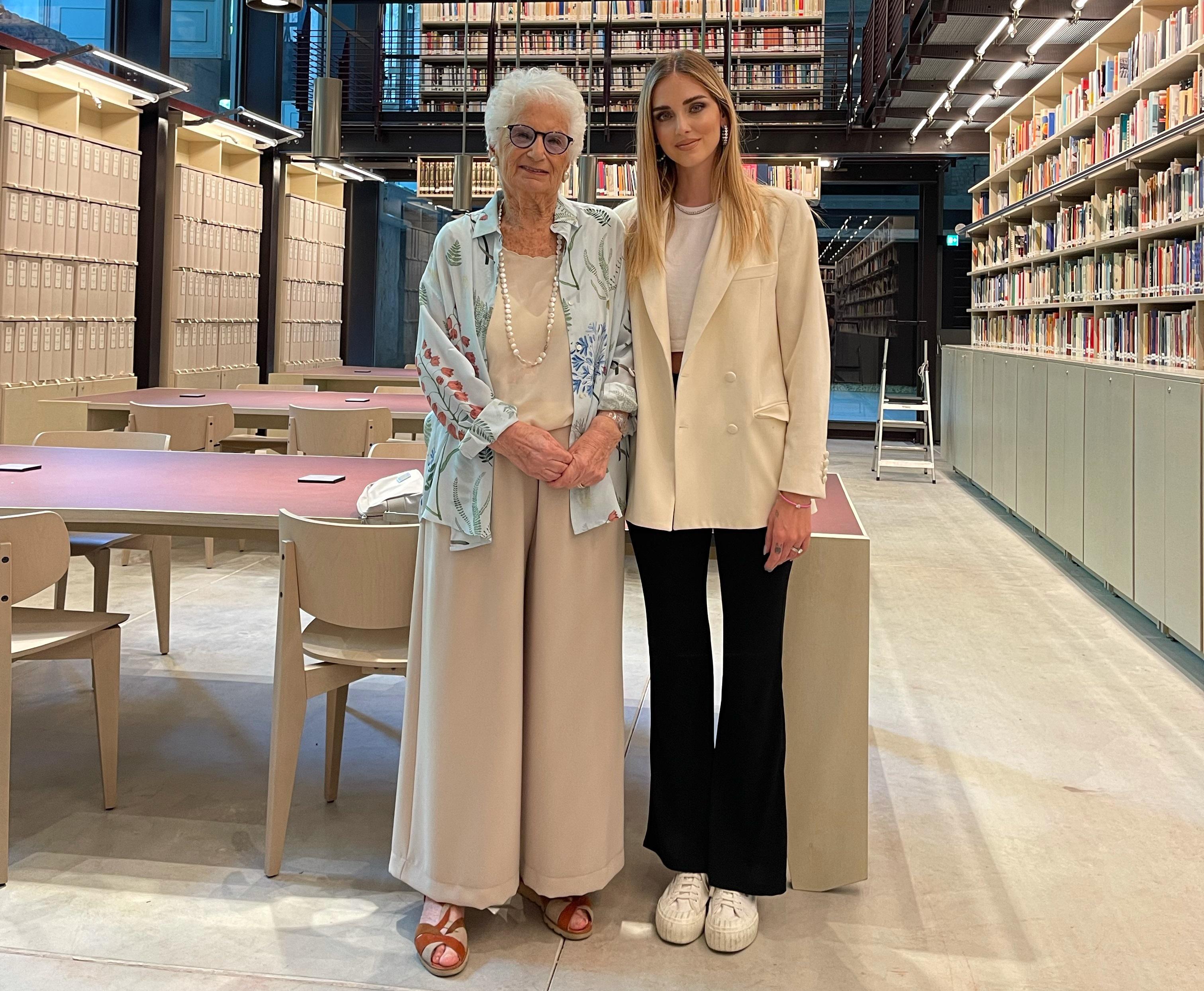 Chiara Ferragni visita Memoriale Shoah con Segre