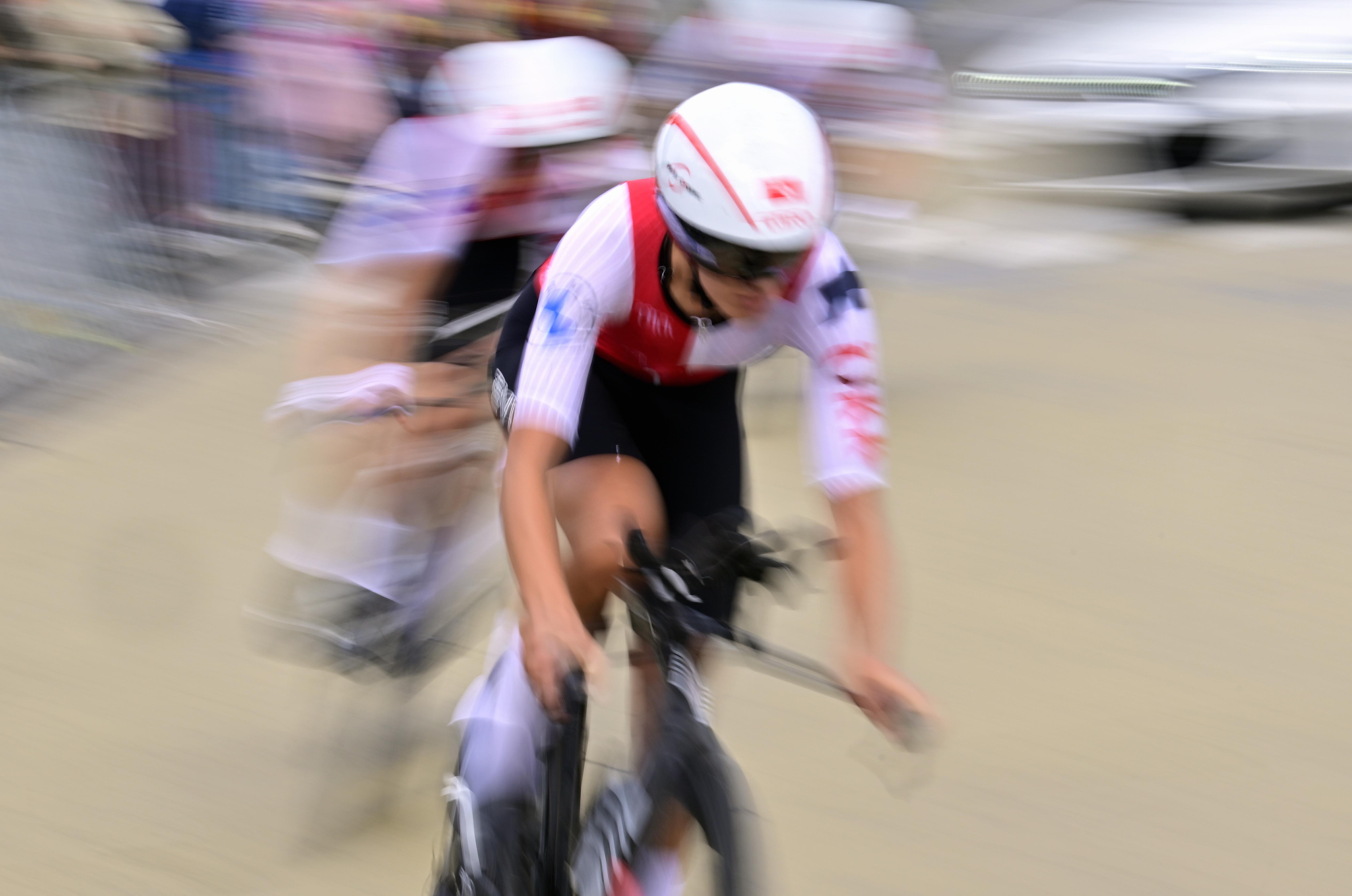 Ciclismo, dramma ai Mondiali di Zurigo: Muriel Furrer muore a 18 anni dopo una caduta