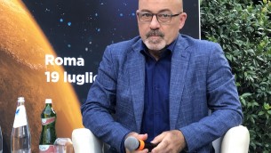 Cingolani: "Servono 300 mila figure Stem e nuovi contratti"