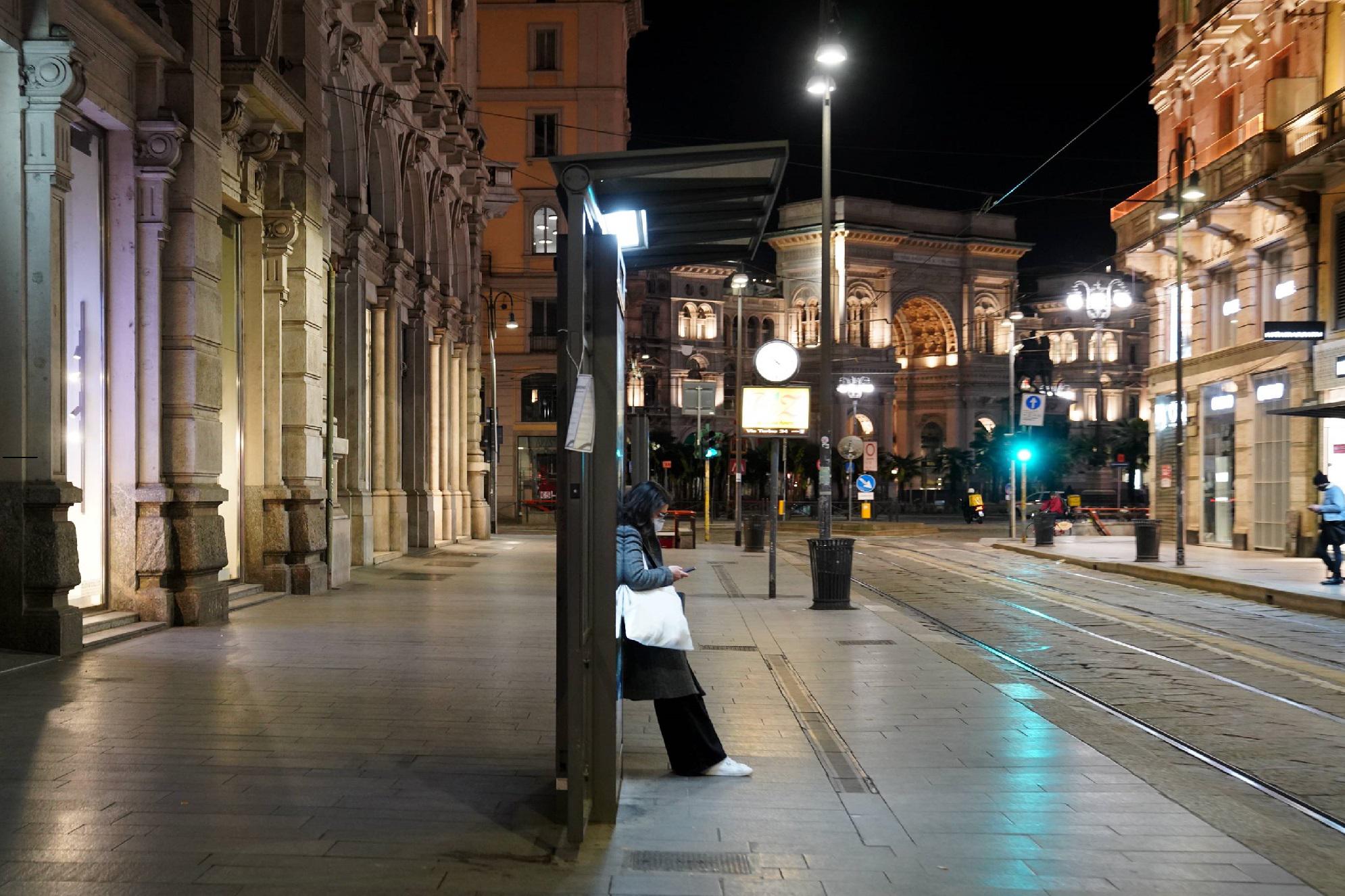 Coprifuoco Italia, "presto 1 o 2 ore in più, a giugno probabile addio"