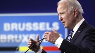 Covid, Biden: "In Usa quasi 600mila morti, vi prego vaccinatevi"