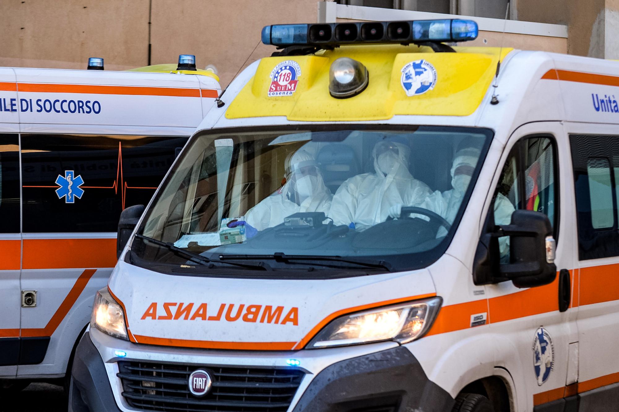 Covid Calabria, oggi 114 nuovi contagi e 2 morti: bollettino 9 giugno