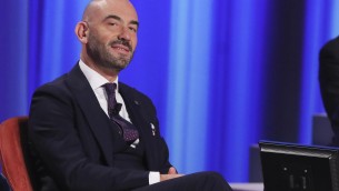 Covid Cina, Bassetti: "Europa ha dato ragione a Italia su tamponi"