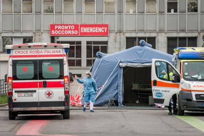 Covid oggi Lombardia, 13mila contagi e 27 morti. A Milano 1