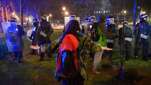 Covid, proteste anti lockdown a Bristol: 14 arresti