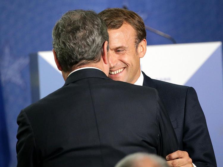 Crisi governo, Macron: "Lavoro Draghi base solida per futuro Italia"