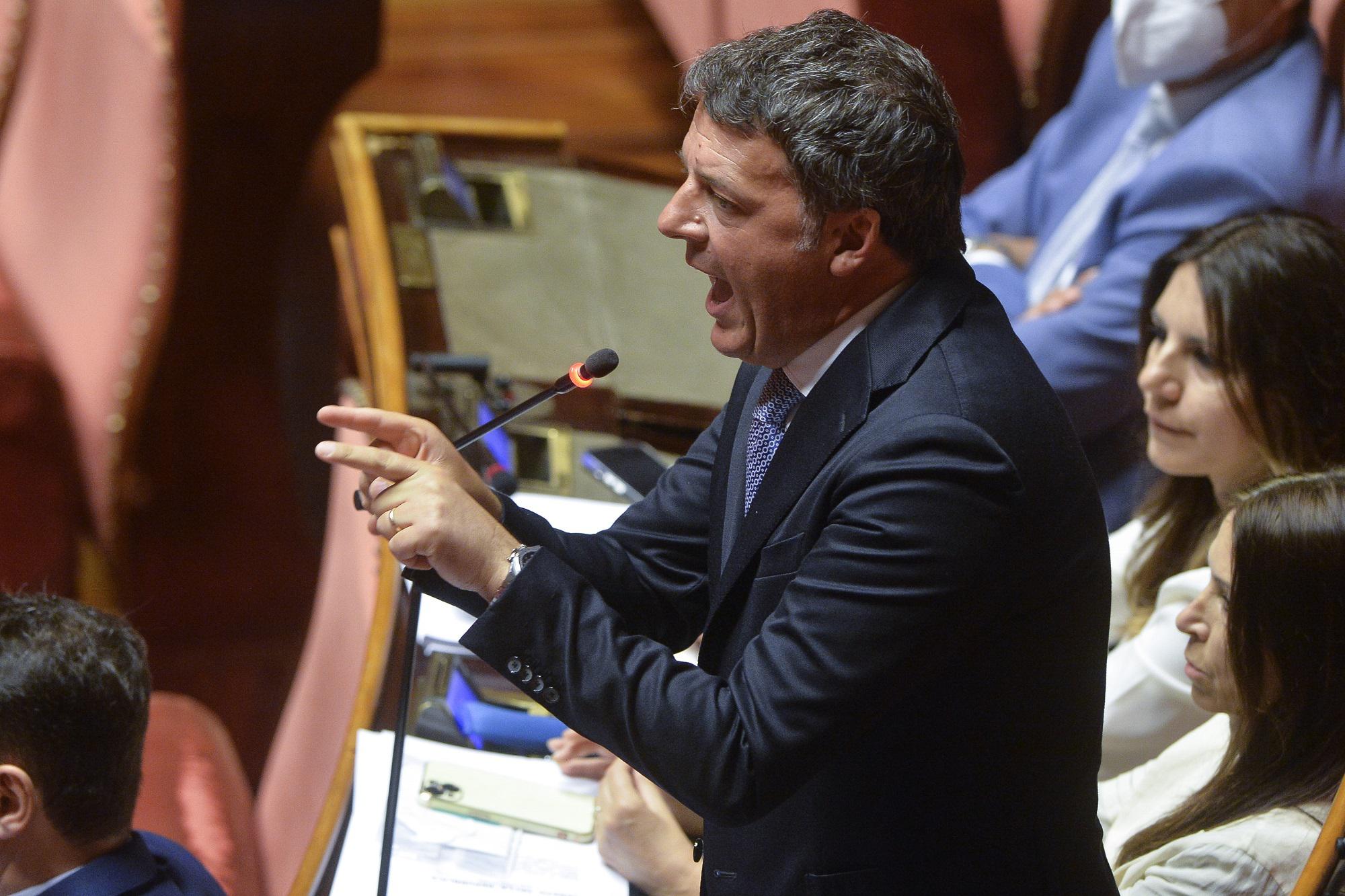 Crisi Governo, Renzi: "Nulla giustifica oggi fine esecutivo"