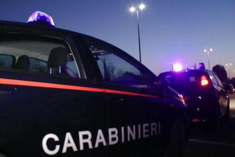 Dall'Afghanistan nascosto in un camion alla ricerca del padre, 14enne soccorso a Seveso