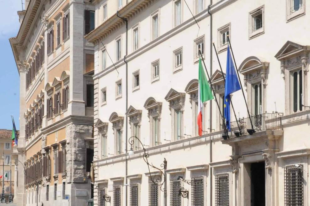 Def, via libera Cdm con scostamento di 40 miliardi