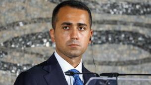 Di Maio: "Salvini decida se inseguire Meloni o bene del Paese"