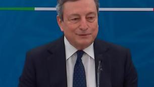 Draghi: "Farò vaccino AstraZeneca, nessun dubbio"