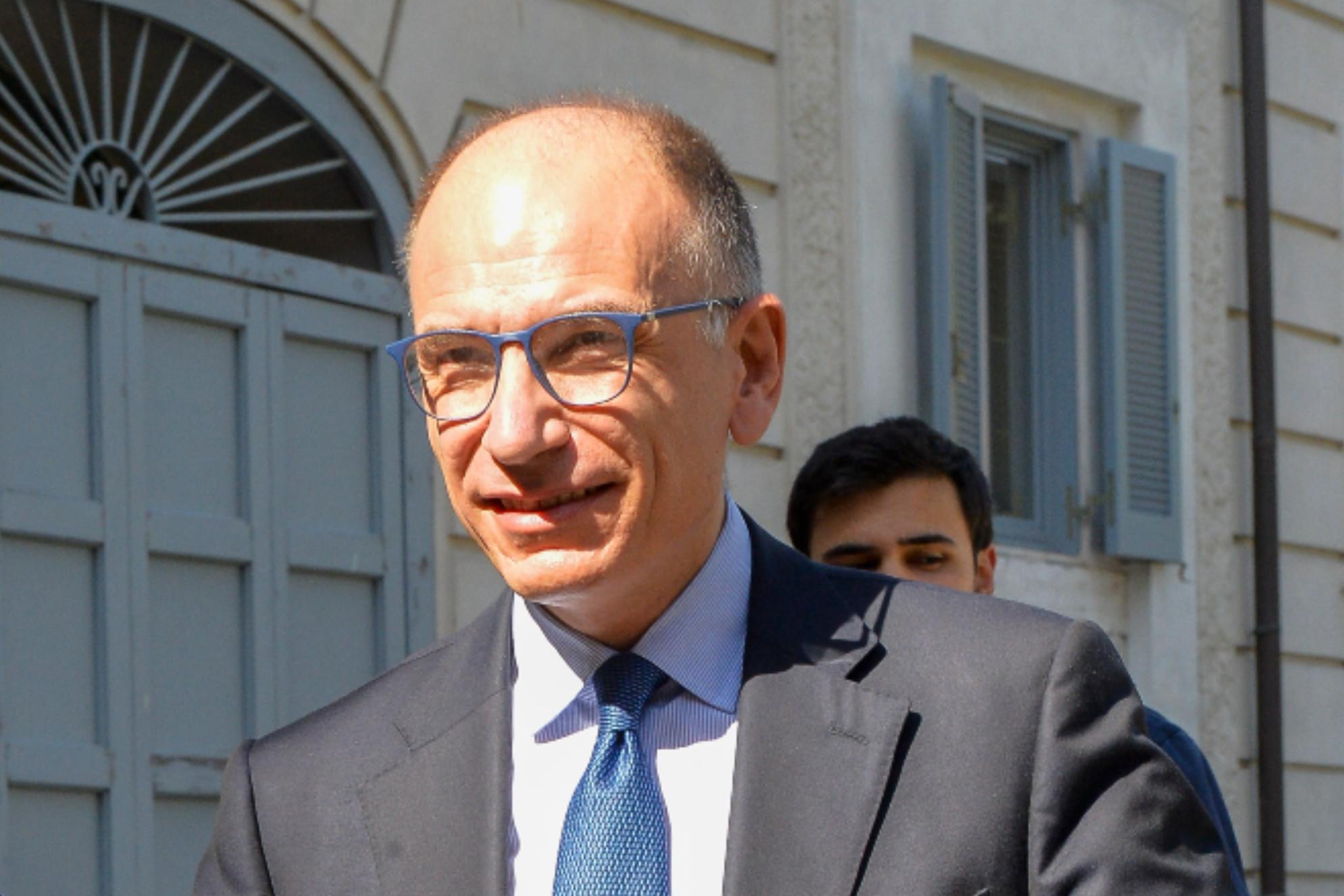 Elezioni 2022, Letta: "Renzi? Non metto veti, dialoghiamo con tutti"