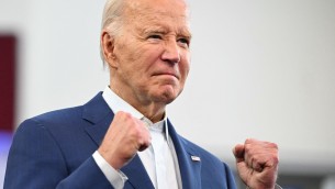 Elezioni Usa, Biden tira dritto: "Correrò e vinceremo"