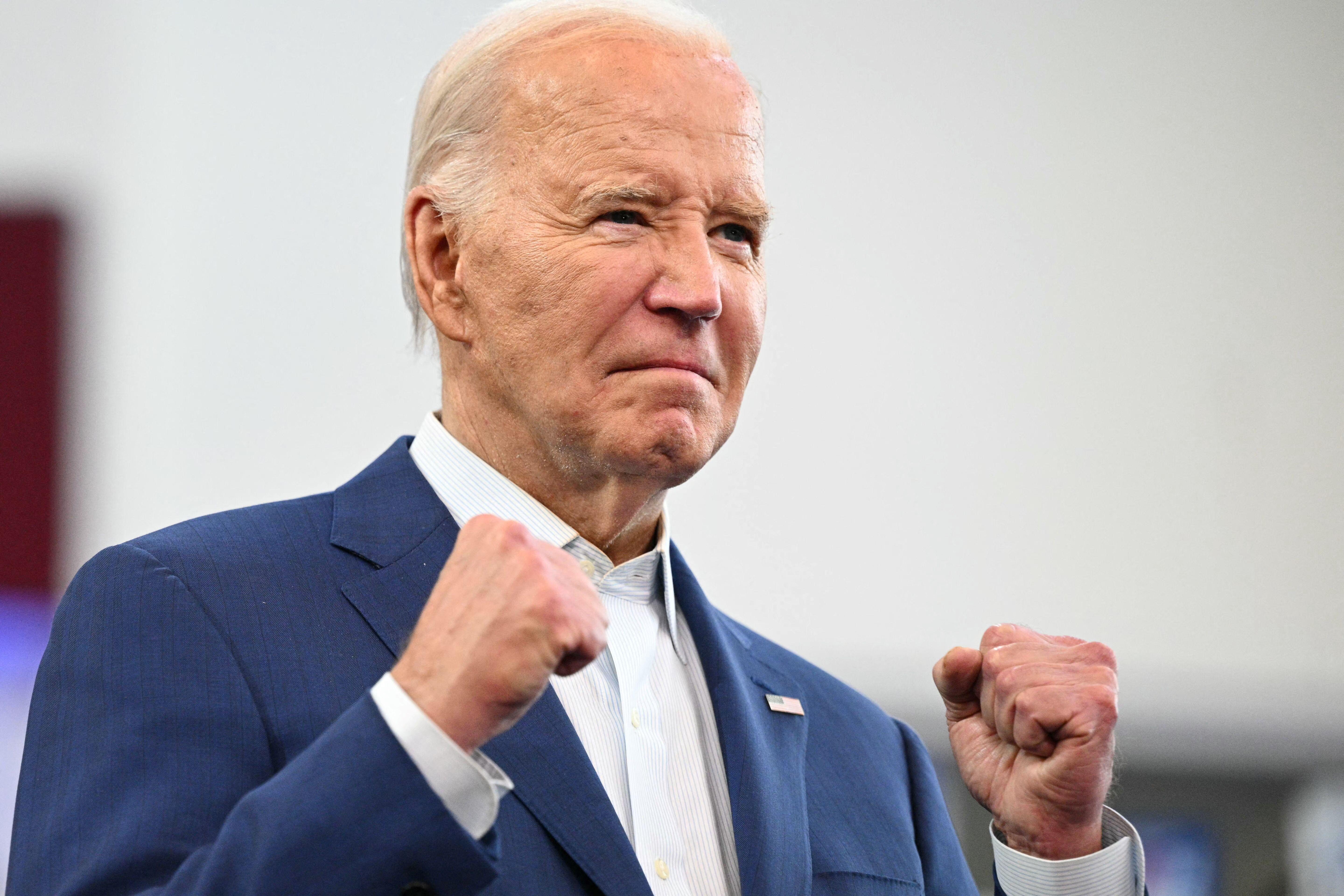 Elezioni Usa, Biden tira dritto: "Correrò e vinceremo"