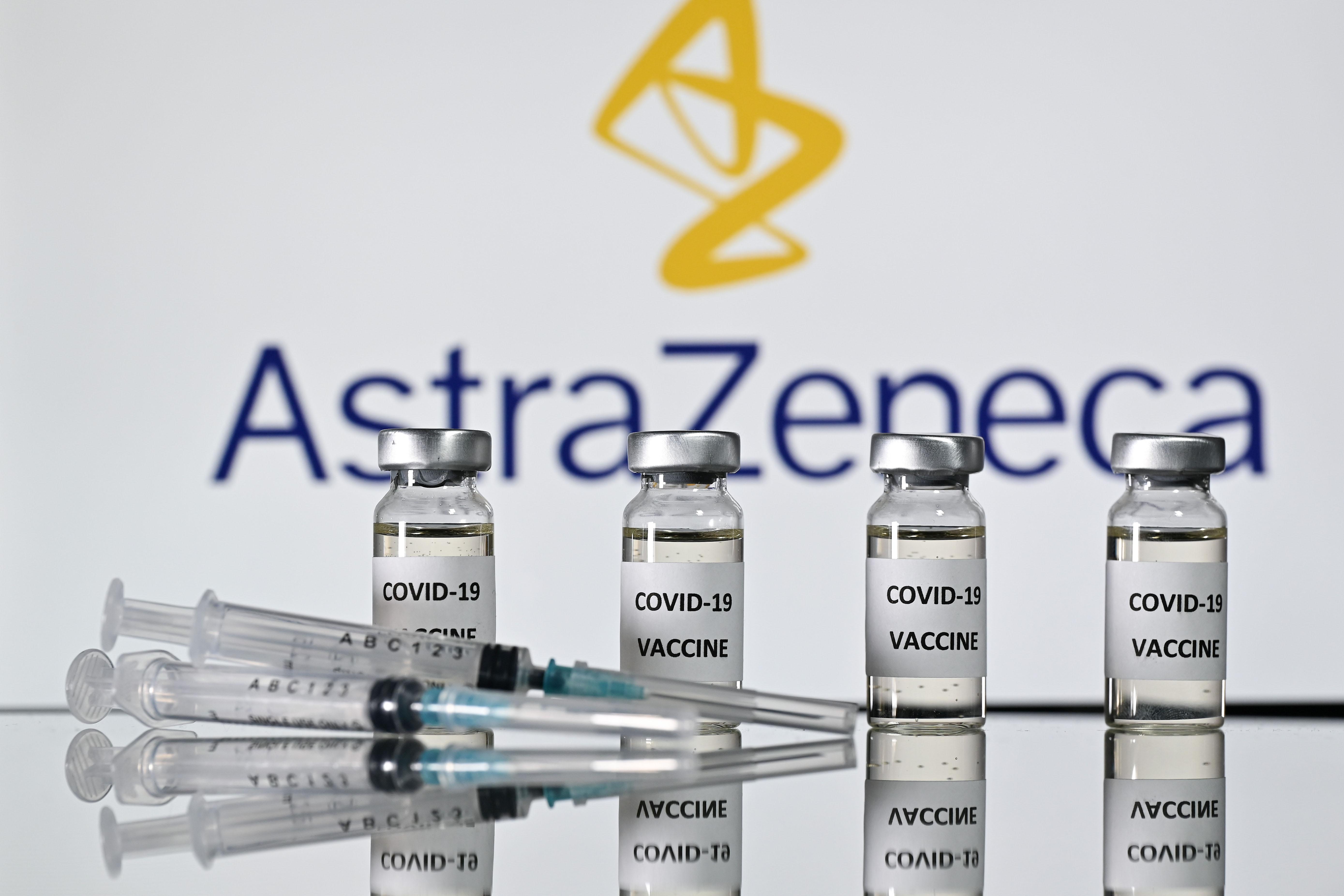 Ema, ok vaccino AstraZeneca in Ue per over 18