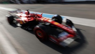 F1 Gp Baku, Leclerc in pole davanti a Piastri e Sainz