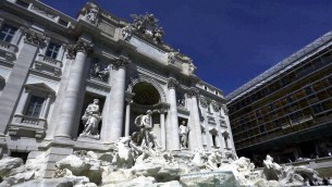 Fontana di Trevi, dal Giubileo ingresso contingentato: non è escluso un ticket